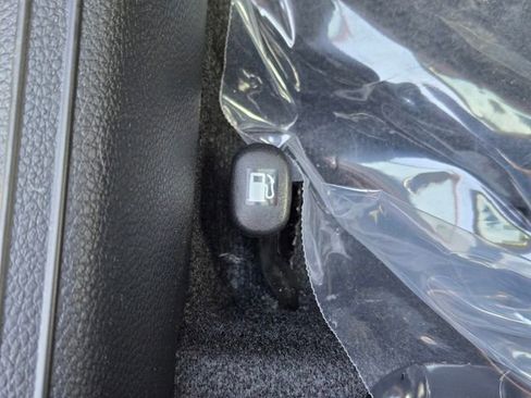 New 2026 Kia Seltos S image 19