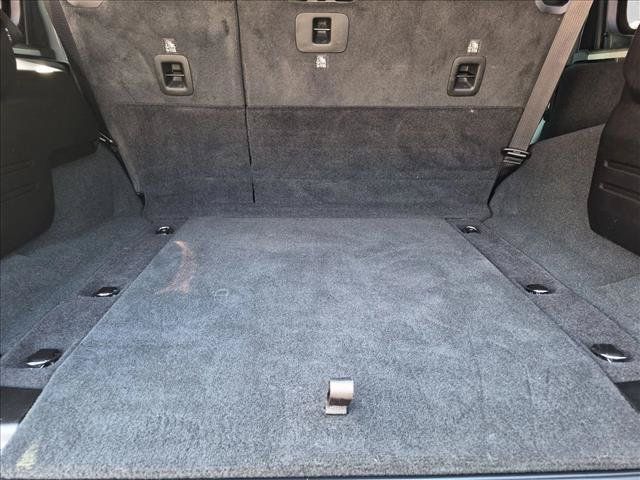 Used 2024 Jeep Wrangler Unlimited Sahara AWD/4WD image 6