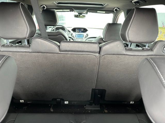 Used 2020 Acura MDX w/ Technology Package AWD/4WD image 10