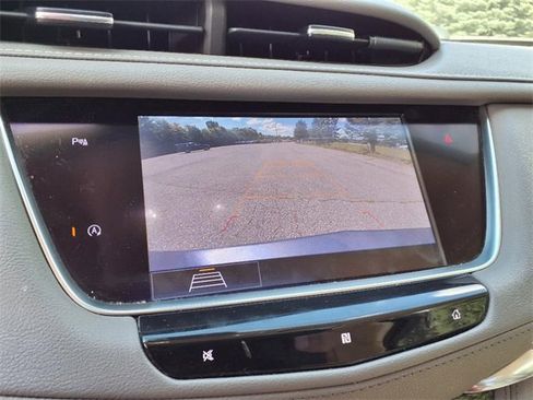 Used 2020 Cadillac XT5 Premium Luxury image 19