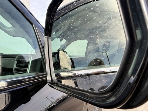 Used 2023 Toyota Tundra Limited image 30