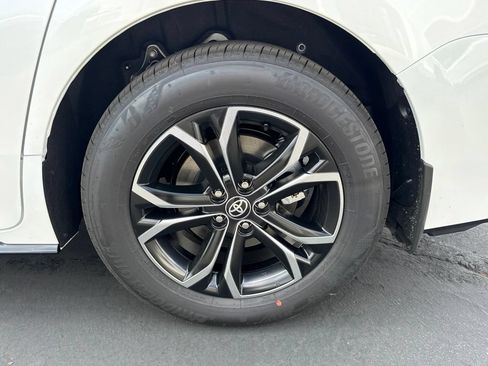 New 2026 Toyota Sienna Platinum AWD/4WD image 16