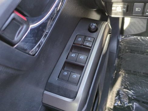 Used 2022 Toyota Tacoma Limited RWD image 23