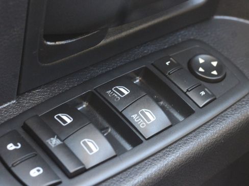 Used 2016 RAM 1500 Express w/ Popular Equipment Group AWD/4WD image 20