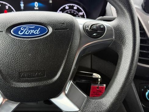 Used 2020 Ford Transit Connect XL image 25
