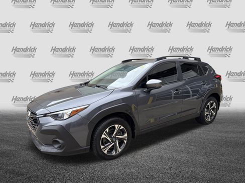 Used 2024 Subaru Crosstrek 2.0i Premium image 5