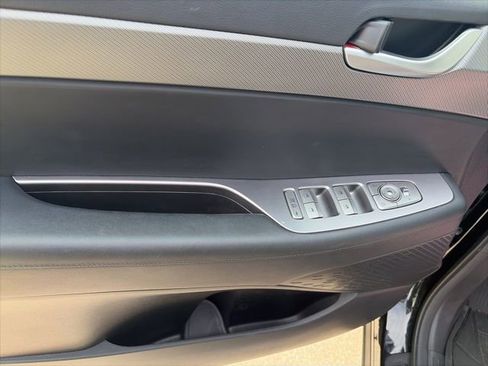 Used 2024 Hyundai Palisade SEL FWD image 17