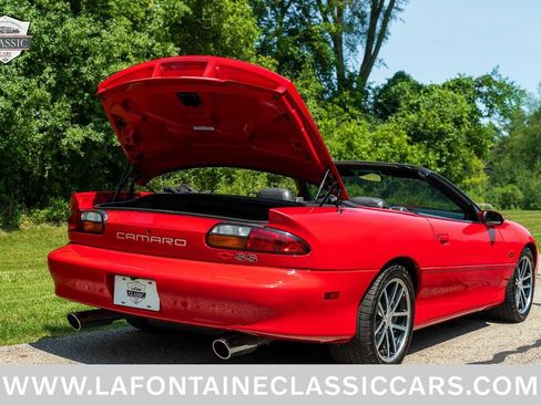 Used 2002 Chevrolet Camaro Z28 w/ SS Performance/Appearance Pkg RWD image 25