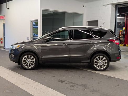 Used 2018 Ford Escape Titanium w/ Ford Safe & Smart Package AWD/4WD image 6