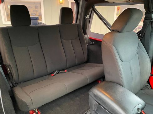 Used 2015 Jeep Wrangler Sport AWD/4WD image 20