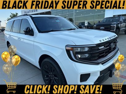 New 2025 Ford Expedition Platinum w/ Stealth Appearance Package