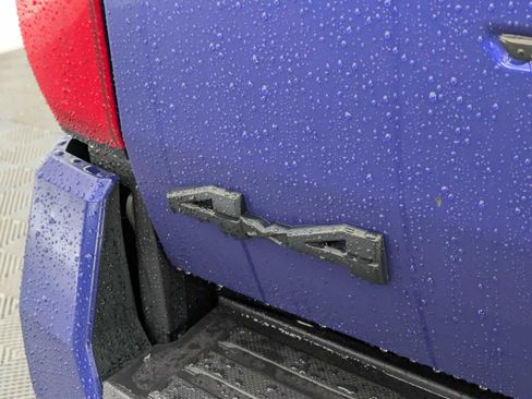 Used 2024 Toyota Tacoma TRD Sport image 12