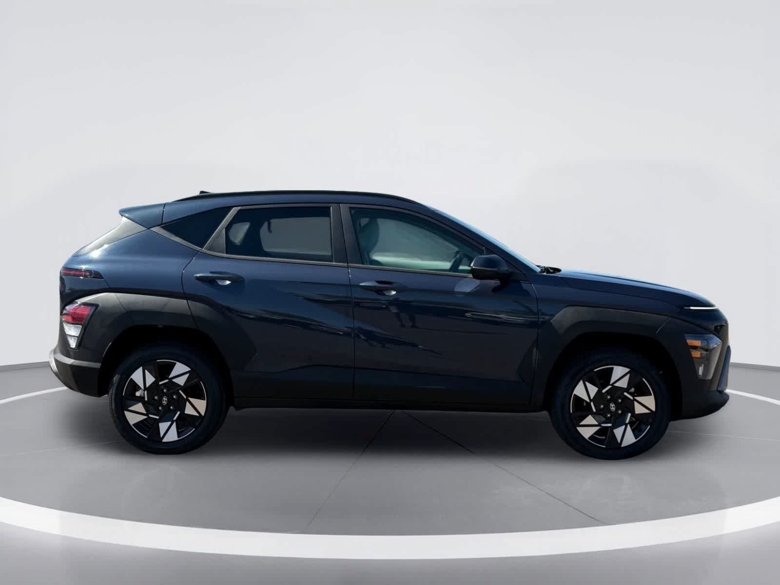Used 2024 Hyundai Kona SEL AWD/4WD image 10