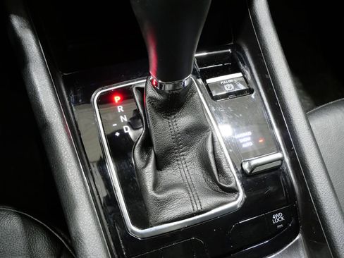 Used 2022 Jeep Compass Latitude image 23