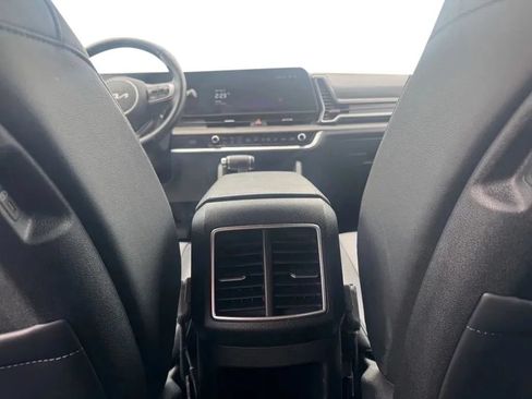 Used 2024 Kia Sportage X-Line AWD/4WD image 19