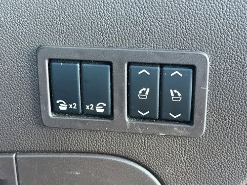 Used 2020 Chevrolet Tahoe Premier image 13