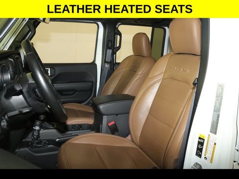 Used 2022 Jeep Wrangler Unlimited Sahara w/ Cold Weather Group image 3