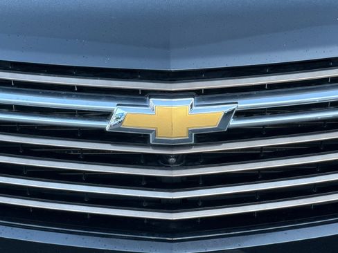 Used 2022 Chevrolet Traverse High Country image 43