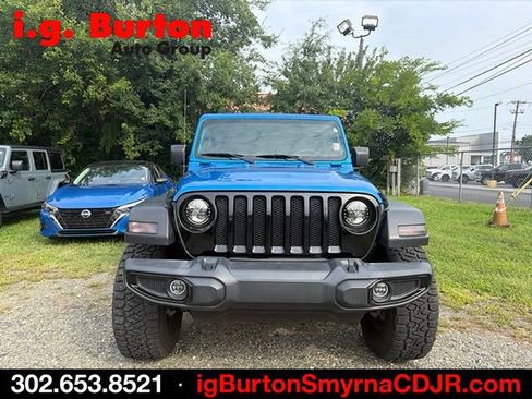 Used 2022 Jeep Wrangler Unlimited Sport AWD/4WD image 2