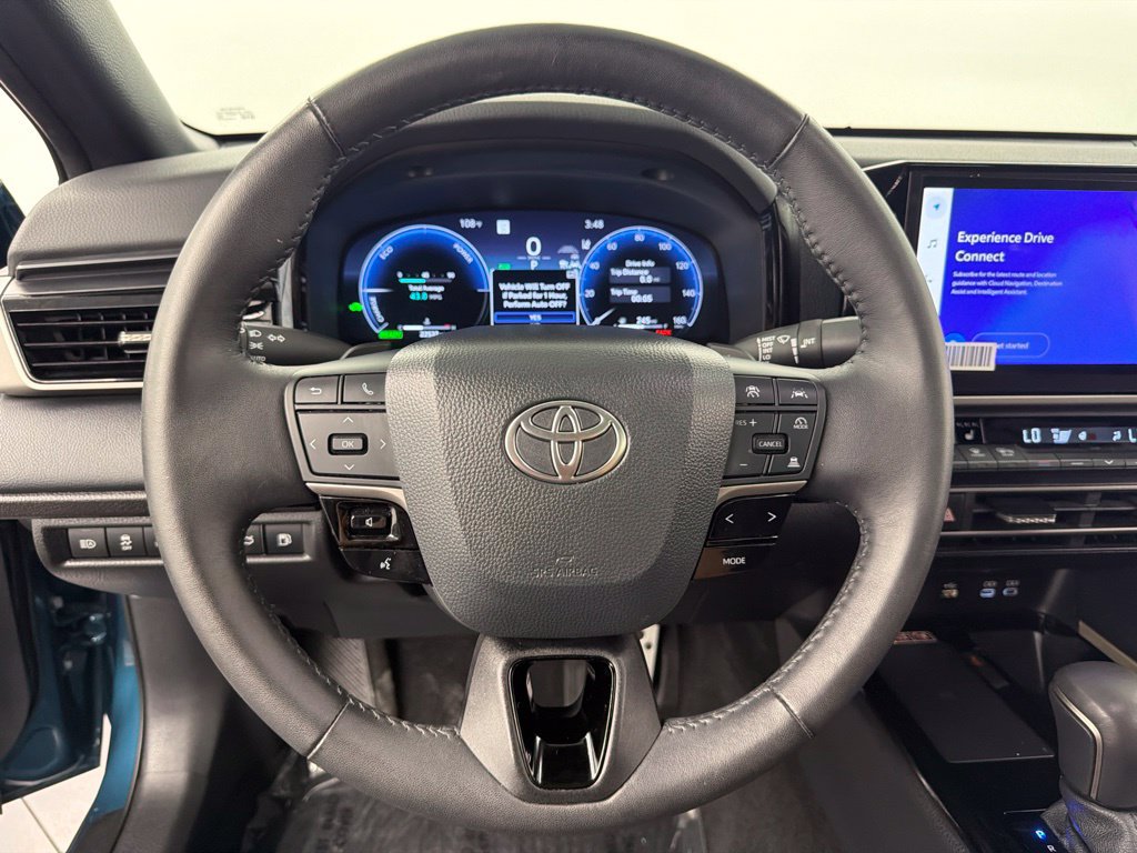 Used 2025 Toyota Camry XSE FWD image 26
