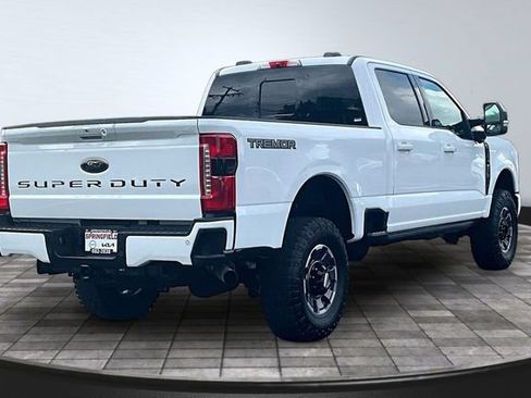 Used 2024 Ford F250 Lariat w/ Tremor Off-Road Package AWD/4WD image 6