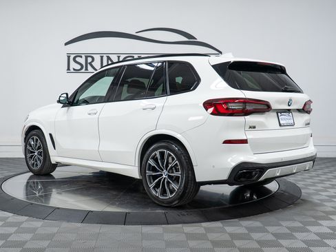 Used 2021 BMW X5 M50i AWD/4WD image 7