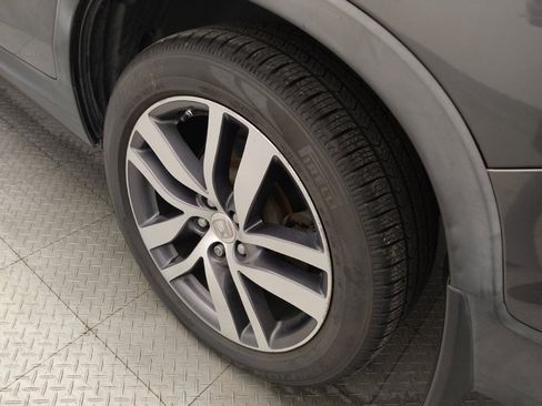 Used 2017 Honda Pilot Touring image 31