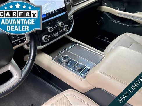Used 2024 Ford Expedition Max Limited AWD/4WD image 17