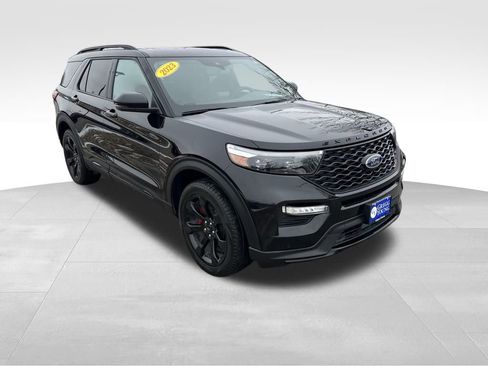 Used 2023 Ford Explorer ST w/ Equipment Group 401A image 9