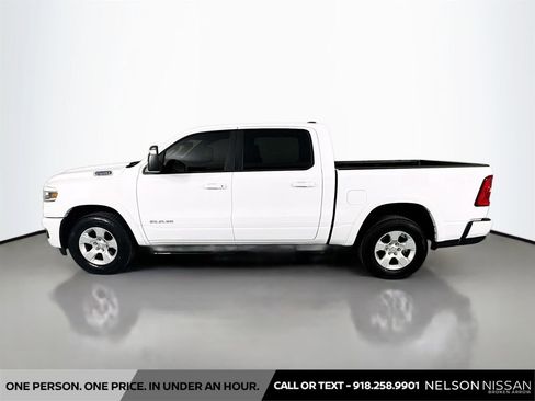 Used 2025 RAM 1500 Big Horn AWD/4WD image 8