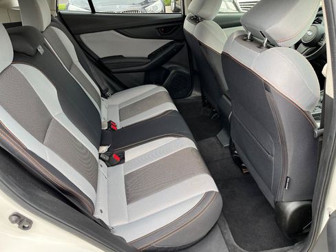 Used 2018 Subaru Crosstrek 2.0i Premium AWD/4WD image 17