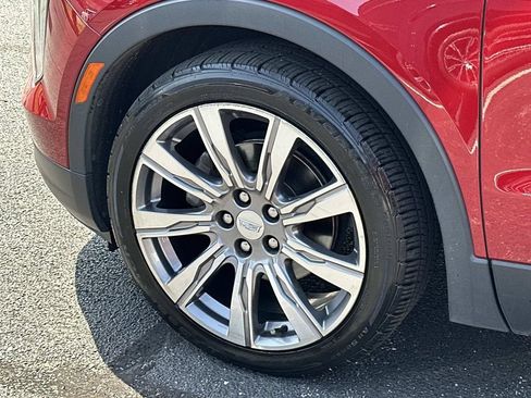 Used 2019 Cadillac XT4 Premium Luxury w/ Cold Weather Package AWD/4WD image 32