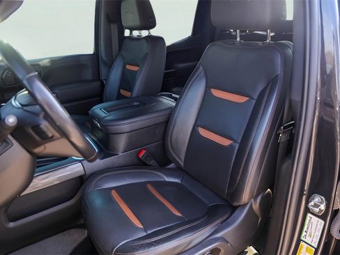 Used 2020 GMC Sierra 1500 AT4 w/ AT4 Premium Package image 10