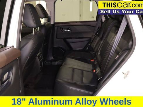 Used 2022 Nissan Rogue SV w/ SV Premium Package AWD/4WD image 27