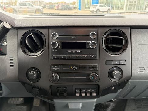 Used 2014 Ford F350 XL image 22