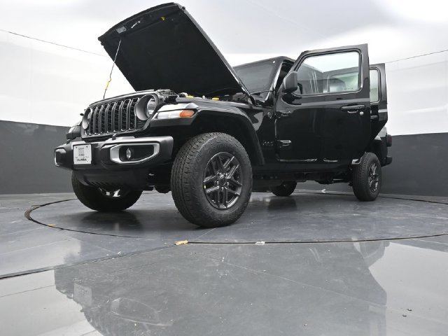 New 2026 Jeep Gladiator Sport AWD/4WD image 29
