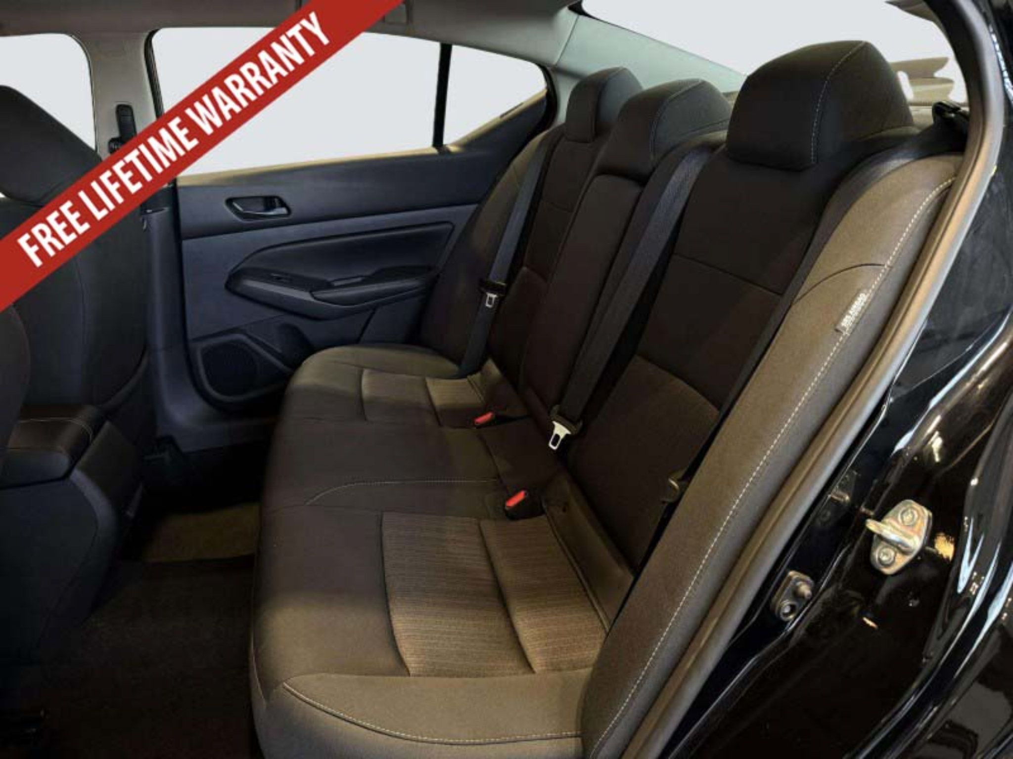 Used 2025 Nissan Altima 2.5 SV AWD/4WD image 29