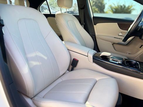 Used 2019 Mercedes-Benz A 220 image 14