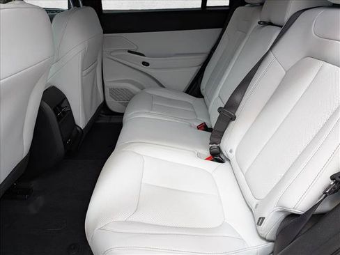 New 2026 Jeep Cherokee Limited AWD/4WD image 13