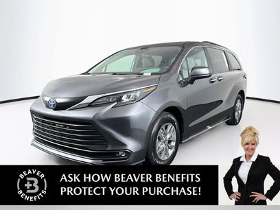 Certified 2025 Toyota Sienna XLE