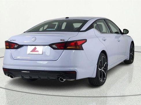 New 2026 Nissan Altima 2.5 SR image 5