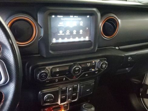 Used 2021 Jeep Gladiator Mojave w/ Trailer Tow Package image 23