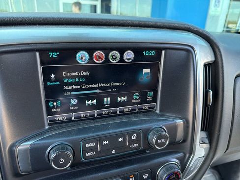 Used 2018 Chevrolet Silverado 1500 LT w/ All Star Edition image 9