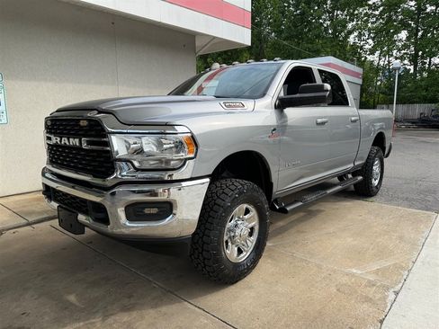 Used 2022 RAM 2500 Big Horn AWD/4WD image 16