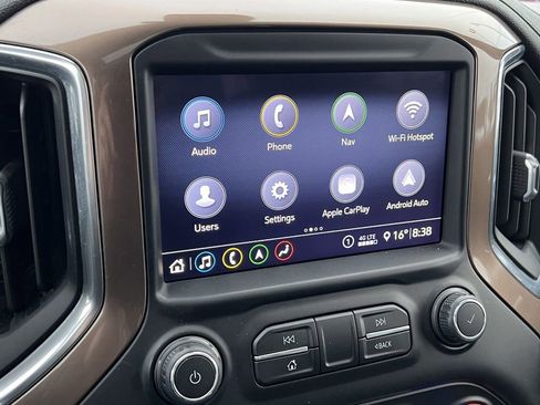 Used 2020 Chevrolet Silverado 1500 High Country w/ Technology Package image 24