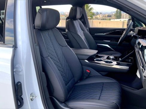 New 2026 Cadillac Escalade IQL Luxury image 36