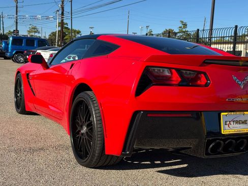Used 2015 Chevrolet Corvette Stingray Coupe w/ 2LT Preferred Equipment Group image 18