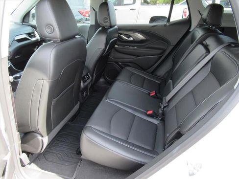 Used 2023 GMC Terrain SLT w/ Elevation Edition FWD image 33