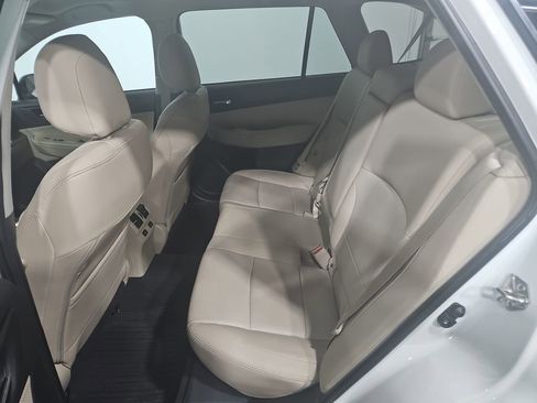 Used 2016 Subaru Outback 2.5i Limited image 26