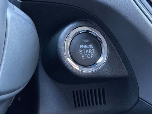 Used 2025 Subaru Crosstrek 2.5i Limited w/ Crosstrek Mirror Package image 22